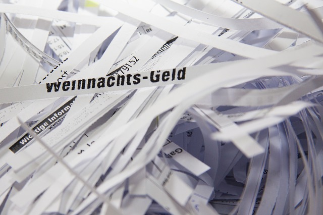  Learn what kind of documents you should be shredding.